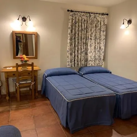 Langa Hotel 3*